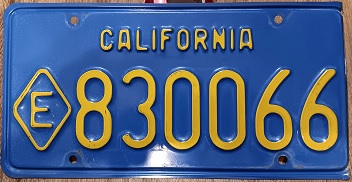 Exempt plate with E in diamond, 830066